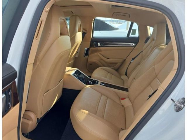 2017 Porsche Panamera 4S AWD - 22979226 - 7