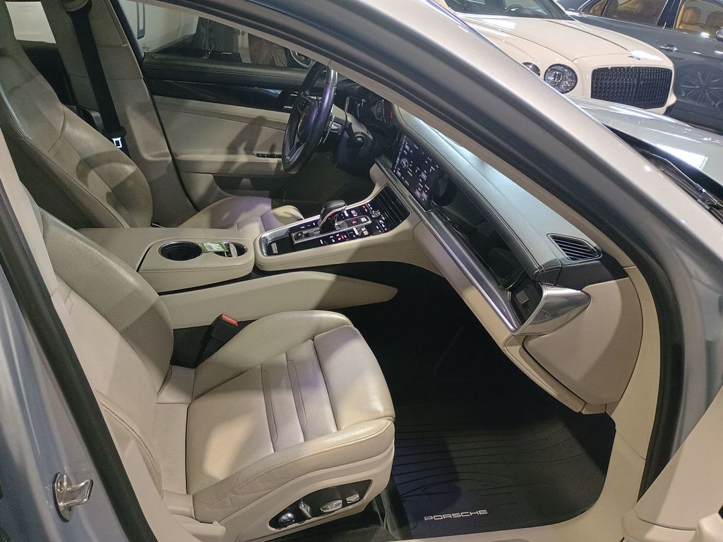 2017 Porsche Panamera 4S AWD Clean Autocheck Florida Car - 23040878 - 32
