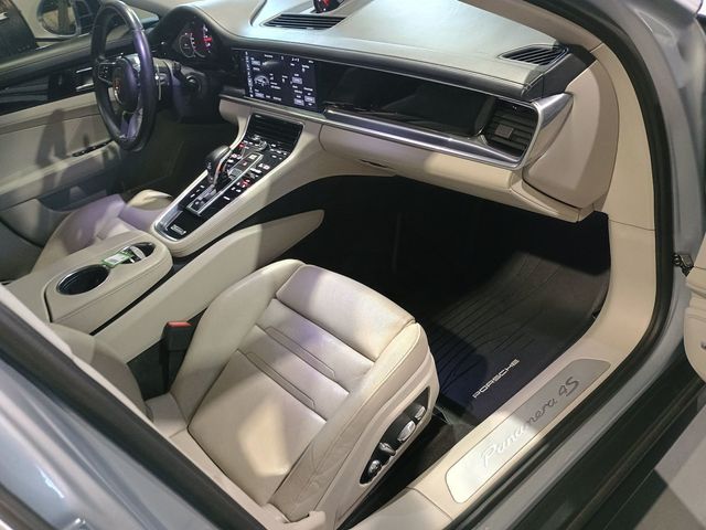 2017 Porsche Panamera 4S AWD Clean Autocheck Florida Car - 23040878 - 35