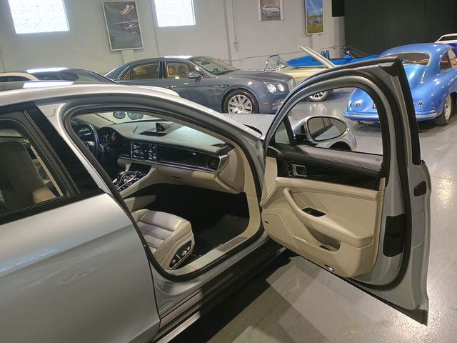 2017 Porsche Panamera 4S AWD Clean Autocheck Florida Car - 23040878 - 36