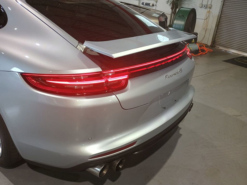 2017 Porsche Panamera 4S AWD Clean Autocheck Florida Car - 23040878 - 44