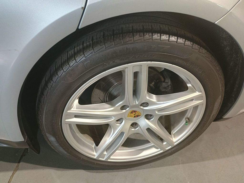 2017 Porsche Panamera 4S AWD Clean Autocheck Florida Car - 23040878 - 47