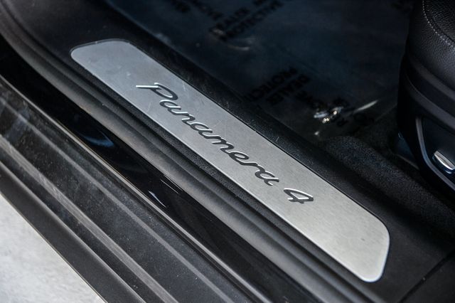 2017 Porsche Panamera PANAMERA 4 - PANO ROOF -  NAV - BLUETOOTH - GORGEOUS - 22364260 - 54