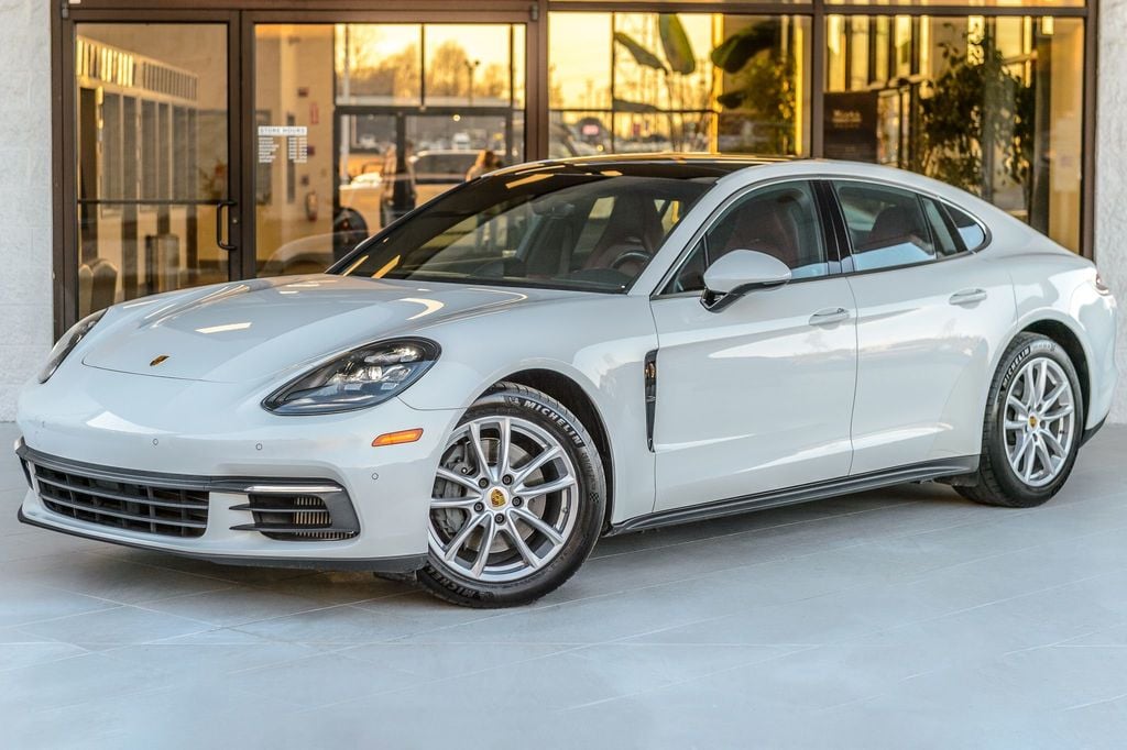 2017 Porsche Panamera PANAMERA 4S - WHITE ON RED - LOW MILES - GORGEOUS - 22743051 - 1