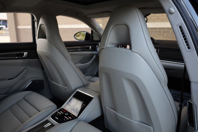 2017 Porsche Panamera Turbo AWD - 22969092 - 21