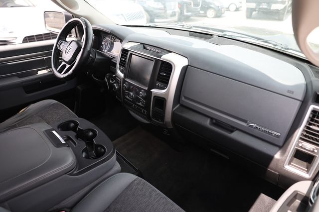 2017 Ram 1500  - 23023734 - 20