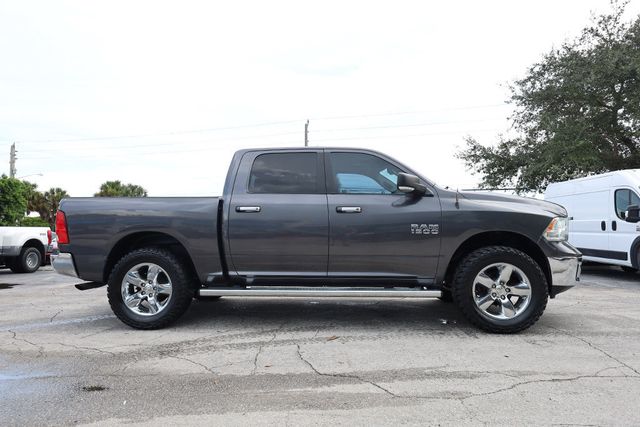 2017 RAM 1500 Big Horn 4x4 Crew Cab 5'7" Box - 23083780 - 34