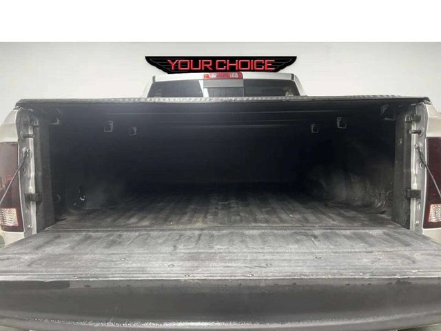 2017 Ram 1500 Big Horn 4x4 Crew Cab 5'7" Box - 22984902 - 16