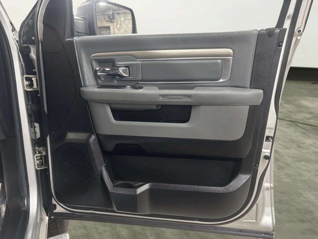 2017 Ram 1500 Big Horn 4x4 Crew Cab 5'7" Box - 22984902 - 19