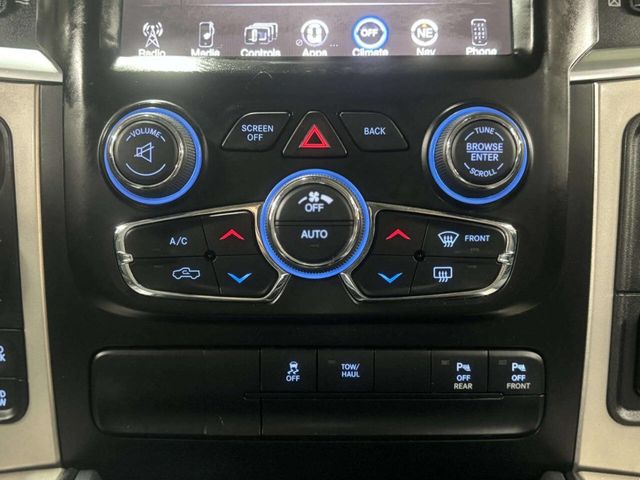 2017 Ram 1500 Big Horn 4x4 Crew Cab 5'7" Box - 22984902 - 26