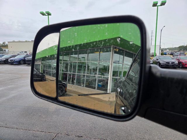 2017 Ram 1500 Big Horn 4x4 Crew Cab 5'7" Box - 22919588 - 19