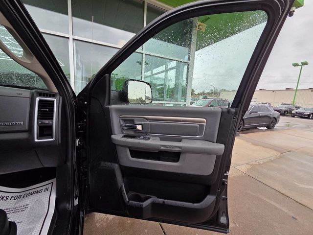 2017 Ram 1500 Big Horn 4x4 Crew Cab 5'7" Box - 22919588 - 24