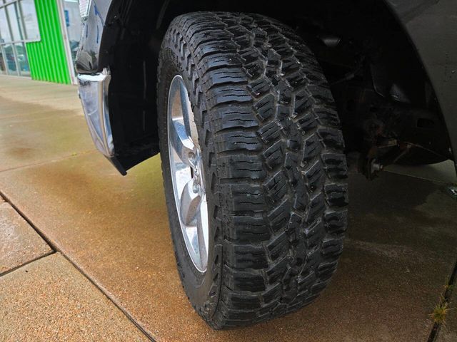 2017 Ram 1500 Big Horn 4x4 Crew Cab 5'7" Box - 22919588 - 42