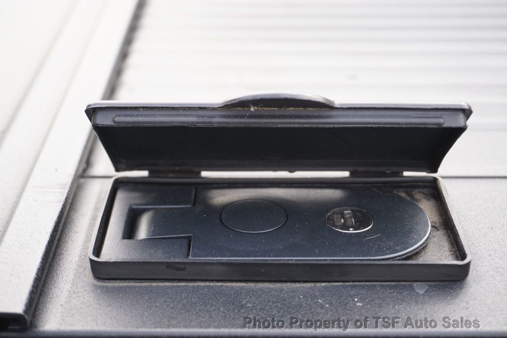 2017 Ram 1500 Big Horn 4x4 Crew Cab 5'7" Box 5.7L HEMI NAVIGATION REAR CAMERA  - 22956171 - 14