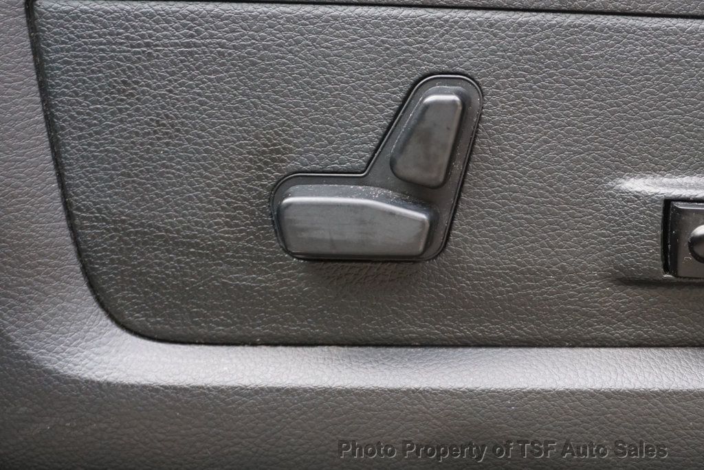 2017 Ram 1500 Big Horn 4x4 Crew Cab 5'7" Box 5.7L HEMI NAVIGATION REAR CAMERA  - 22956171 - 37