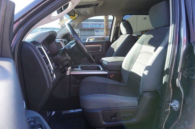 2017 Ram 1500 BIG HORN, 4X4, LIFTED, PREMIUM WHEELS, ALL TERRAIN TIRES - 22967637 - 16