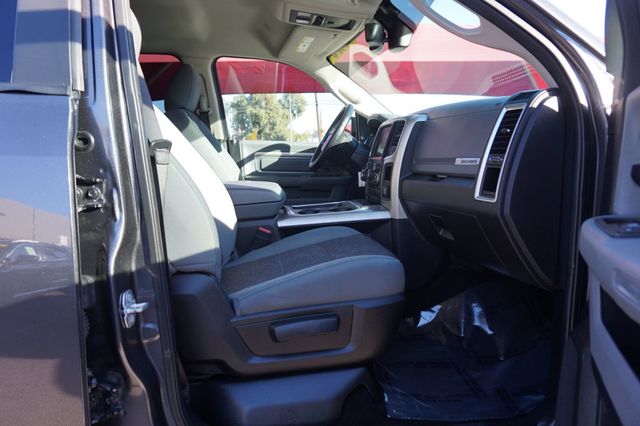 2017 Ram 1500 BIG HORN, 4X4, LIFTED, PREMIUM WHEELS, ALL TERRAIN TIRES - 22967637 - 19