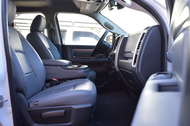 2017 Ram 1500 Big Horn 4x4 Quad Cab 6'4" Box - 22966304 - 16