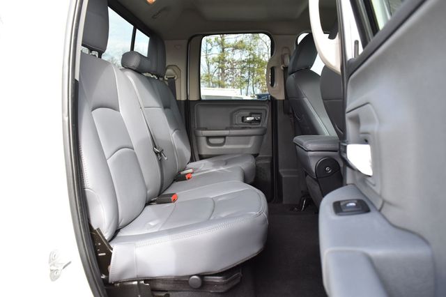 2017 Ram 1500 Big Horn 4x4 Quad Cab 6'4" Box - 22966304 - 22