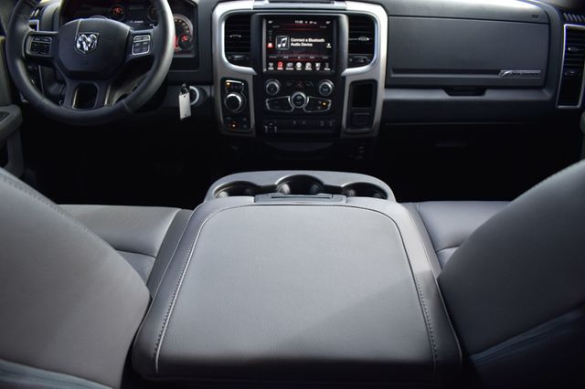 2017 Ram 1500 Big Horn 4x4 Quad Cab 6'4" Box - 22966304 - 30