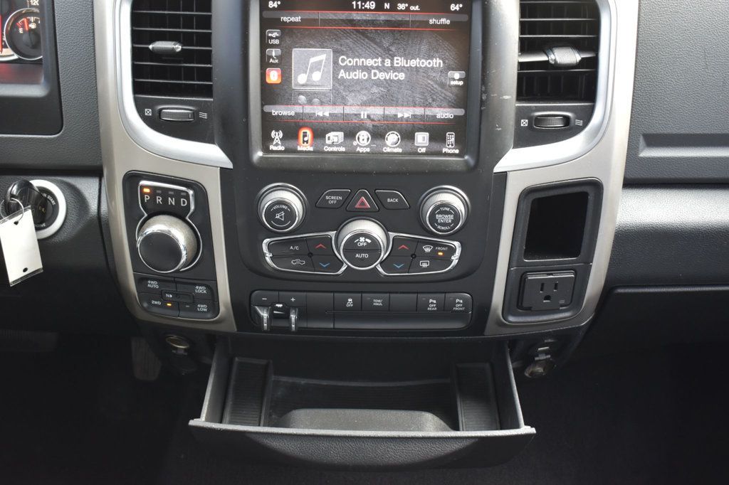 2017 Ram 1500 Big Horn 4x4 Quad Cab 6'4" Box - 22966304 - 32