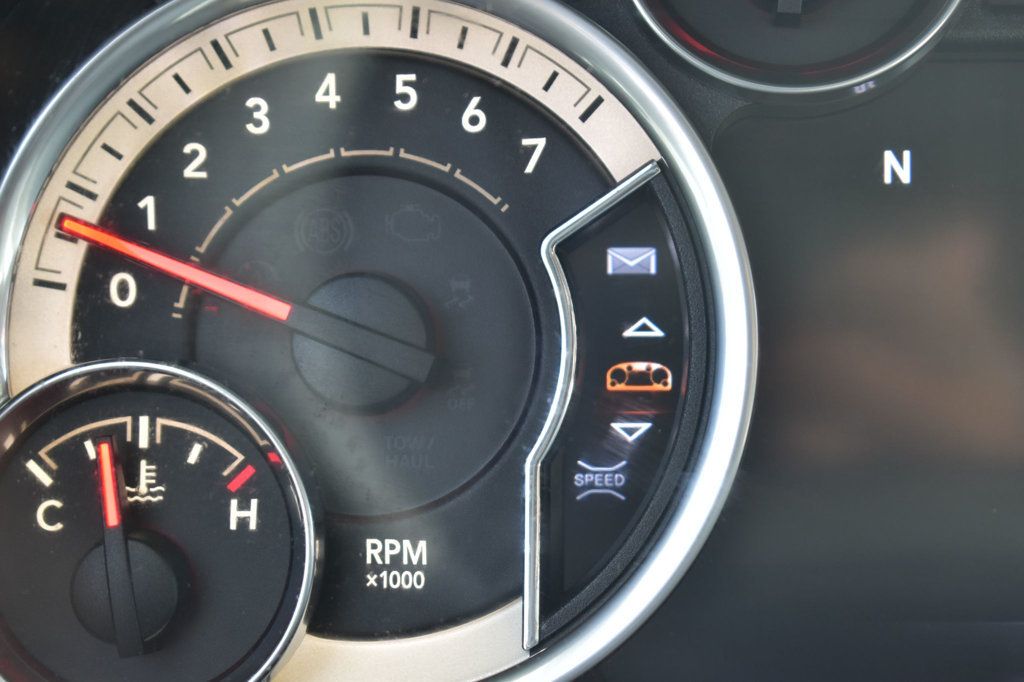 2017 Ram 1500 Big Horn 4x4 Quad Cab 6'4" Box - 22966304 - 39