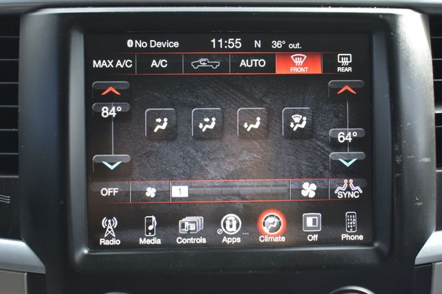 2017 Ram 1500 Big Horn 4x4 Quad Cab 6'4" Box - 22966304 - 47