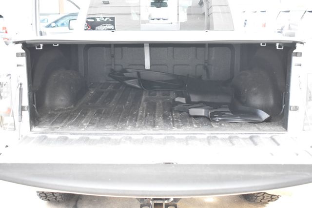 2017 Ram 1500 Big Horn 4x4 Quad Cab 6'4" Box - 22966304 - 56