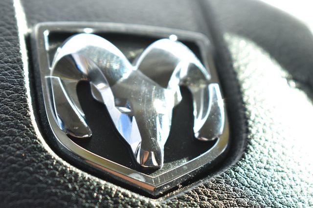 2017 Ram 1500 Big Horn 4x4 Quad Cab 6'4" Box - 22966304 - 66