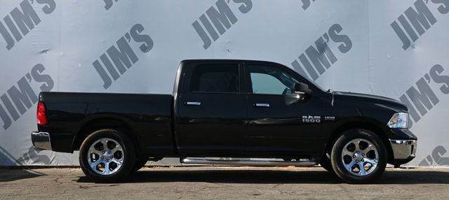 2017 Ram 1500 Big Horn Crew Cab  - 23064053 - 3