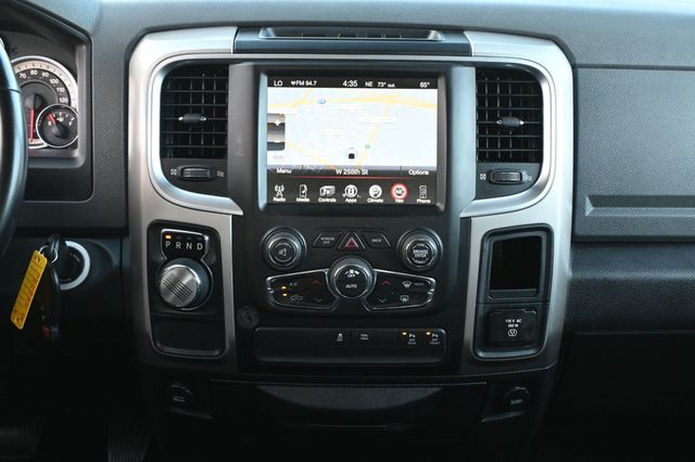 2017 Ram 1500 Big Horn Package Crew Cab  - 23064053 - 9
