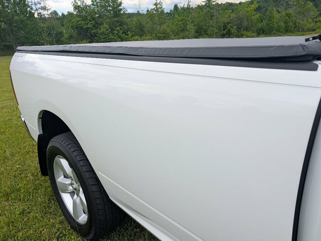 2017 Ram 1500 DAMN NEAR FLAWLESS!!! - 23045452 - 15