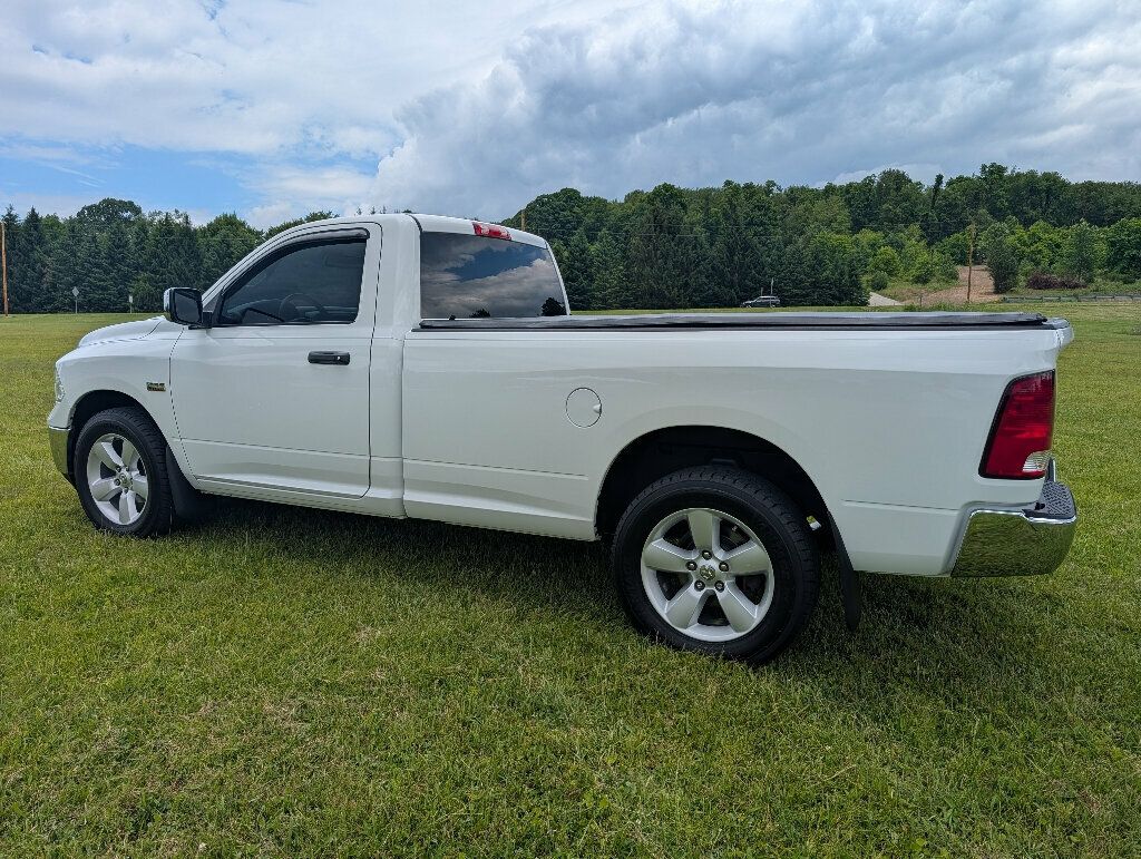 2017 Ram 1500 DAMN NEAR FLAWLESS!!! - 23045452 - 7