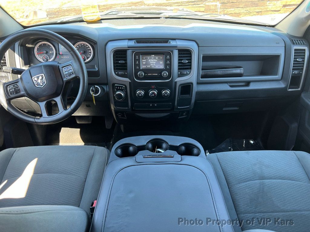 2017 Ram 1500 Express 4x2 Crew Cab 5'7" Box - 22800533 - 14