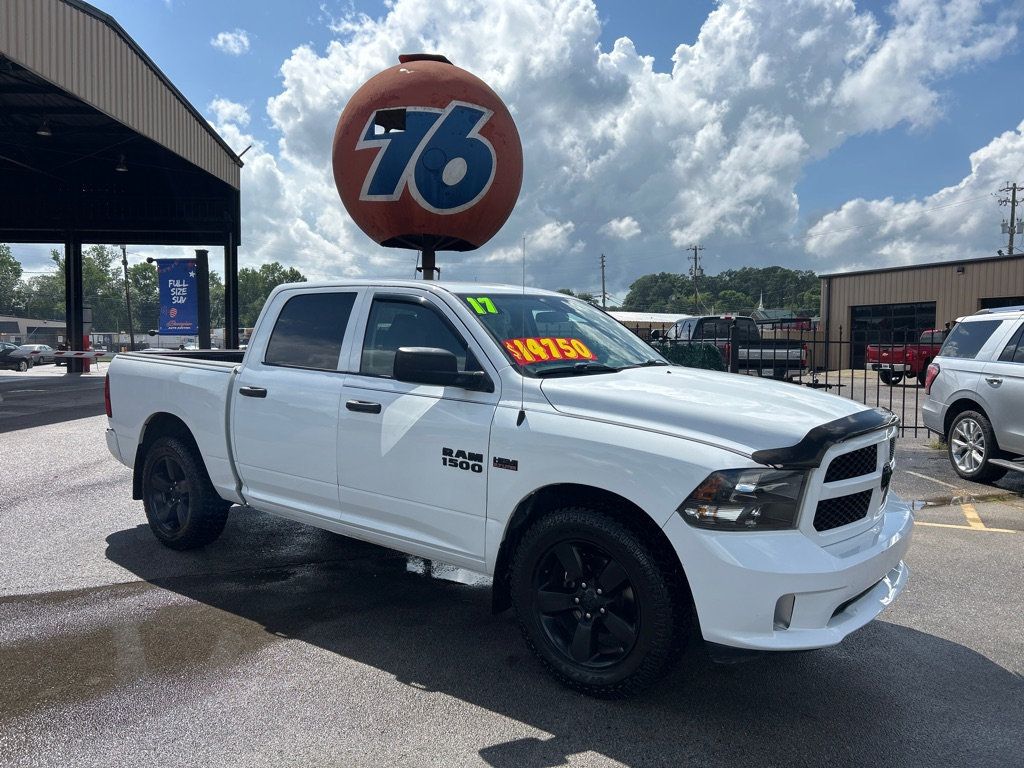 2017 Ram 1500 Express 4x2 Crew Cab 5'7" Box - 23042374 | Video 1