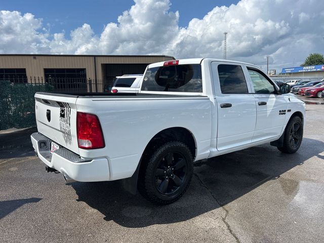 2017 Ram 1500 Express 4x2 Crew Cab 5'7" Box - 23062515 - 3