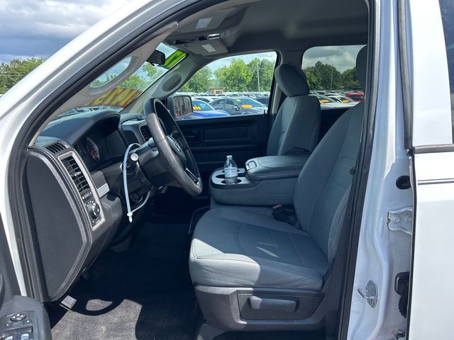 2017 Ram 1500 Express 4x2 Crew Cab 5'7" Box - 23062515 - 7