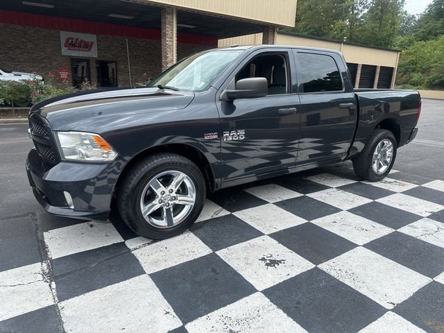 2017 Ram 1500 Express 4x2 Crew Cab 5'7" Box - 22581055 - 6