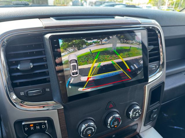 2017 Ram 1500 Express 4x2 Crew Cab 5'7" Box - 22937682 - 15