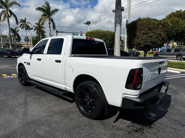 2017 Ram 1500 Express 4x2 Crew Cab 5'7" Box - 22937682 - 2