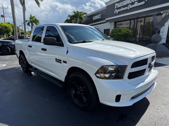 2017 Ram 1500 Express 4x2 Crew Cab 5'7" Box - 22937682 - 6