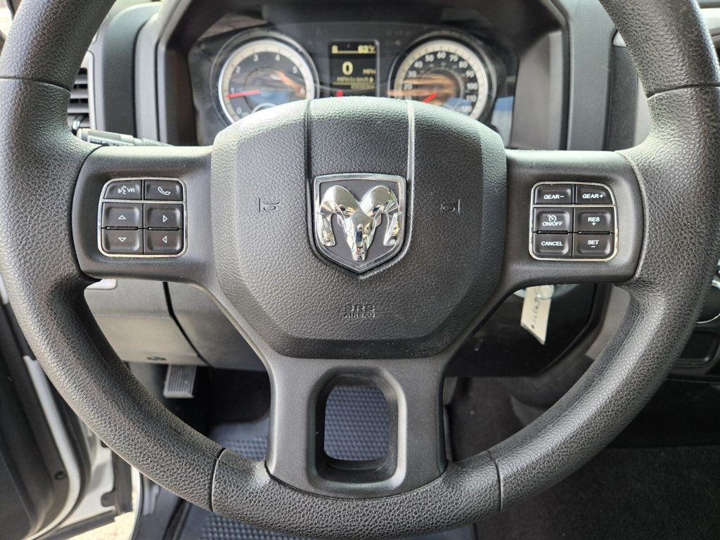 2017 Ram 1500 Express 4x2 Quad Cab 6'4" Box - 22975830 - 14