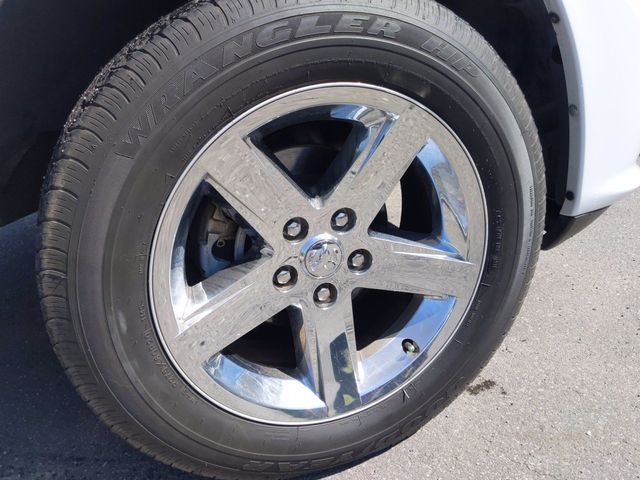 2017 Ram 1500 Express 4x2 Quad Cab 6'4" Box - 21227736 - 9