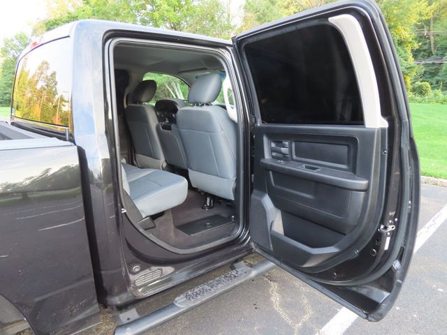 2017 Ram 1500 Express 4x4 Crew Cab 5'7" Box - 23079158 - 29
