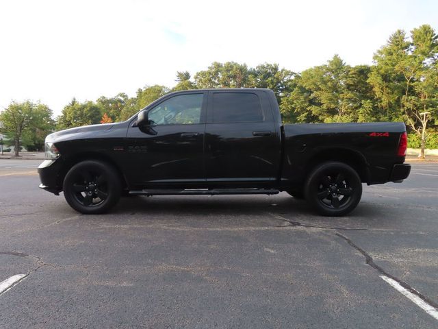 2017 Ram 1500 Express 4x4 Crew Cab 5'7" Box - 23079158 - 4