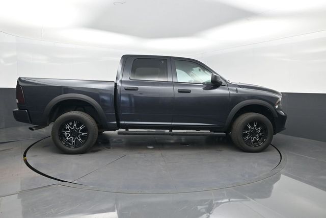 2017 Ram 1500 Express 4x4 Crew Cab 5'7" Box - 22991334 - 24
