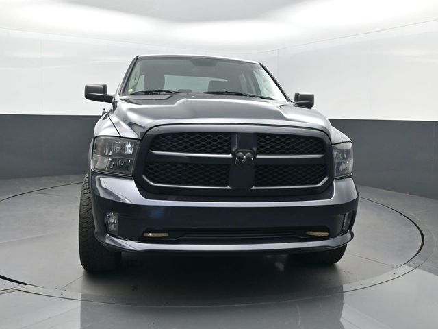 2017 Ram 1500 Express 4x4 Crew Cab 5'7" Box - 22991334 - 26