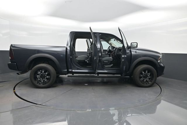 2017 Ram 1500 Express 4x4 Crew Cab 5'7" Box - 22991334 - 28