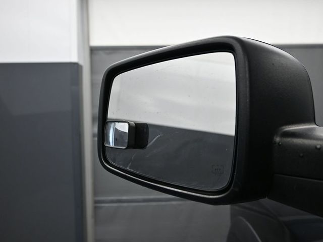 2017 Ram 1500 Express 4x4 Crew Cab 5'7" Box - 22991334 - 4