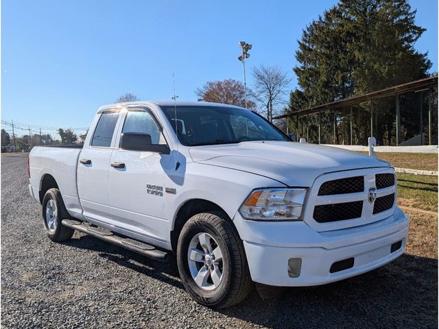 2017 Ram 1500 Express 4x4 Quad Cab 6'4" Box - 22958067 - 2